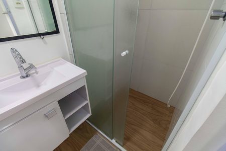 Banheiro de kitnet/studio para alugar com 1 quarto, 25m² em Ipiranga, São Paulo