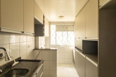 Apartamento à venda com 66m², 3 quartos e 2 vagas Apartamento à venda com 66m², 3 quartos e 2 vagasCozinha e Área de Serviço