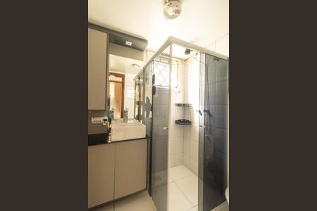 Apartamento à venda com 66m², 3 quartos e 2 vagas Apartamento à venda com 66m², 3 quartos e 2 vagasBanheiro Social
