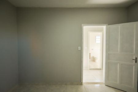 Casa para alugar com 243m², 2 quartos e 1 vaga Casa para alugar com 243m², 2 quartos e 1 vagaQuarto 2