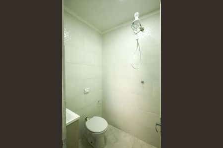 Casa para alugar com 243m², 2 quartos e 1 vaga Casa para alugar com 243m², 2 quartos e 1 vagaBanheiro Suíte