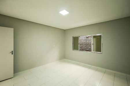 Casa para alugar com 243m², 2 quartos e 1 vaga Casa para alugar com 243m², 2 quartos e 1 vagaQuarto 1 - Suíte