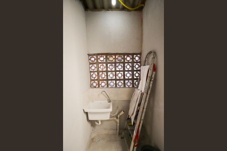 Casa para alugar com 243m², 2 quartos e 1 vaga Casa para alugar com 243m², 2 quartos e 1 vagaÁrea de Serviço