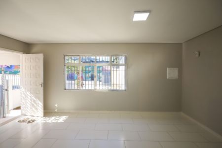 Sala de casa para alugar com 2 quartos, 243m² em Vila Joaniza, São Paulo