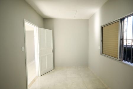 Casa para alugar com 243m², 2 quartos e 1 vaga Casa para alugar com 243m², 2 quartos e 1 vagaQuarto 2