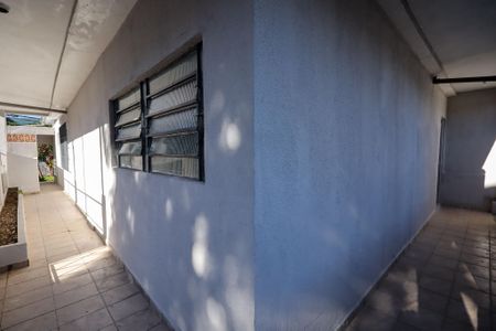 Casa para alugar com 243m², 2 quartos e 1 vaga Casa para alugar com 243m², 2 quartos e 1 vagaCorredor Lateral