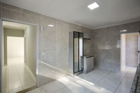 Casa para alugar com 243m², 2 quartos e 1 vaga Casa para alugar com 243m², 2 quartos e 1 vagaCozinha