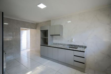 Casa para alugar com 243m², 2 quartos e 1 vaga Casa para alugar com 243m², 2 quartos e 1 vagaCozinha