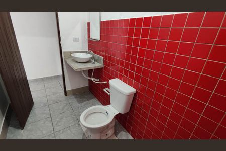 Banheiro de casa para alugar com 1 quarto, 20m² em Vila Alayde, Ferraz de Vasconcelos