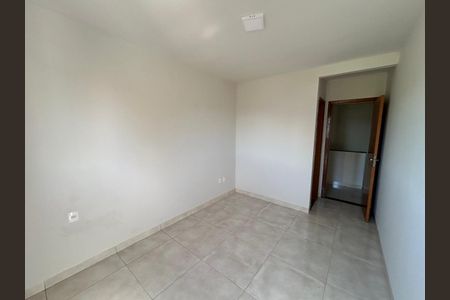 Sala de casa para alugar com 2 quartos, 73m² em Novo Mundo, Uberlândia