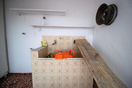 Casa à venda com 200m², 4 quartos e 2 vagas Casa à venda com 200m², 4 quartos e 2 vagasÁrea de Serviço