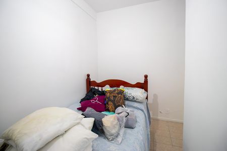 Casa à venda com 200m², 4 quartos e 2 vagas Casa à venda com 200m², 4 quartos e 2 vagasSuíte