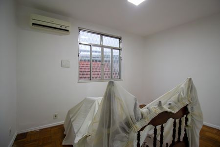 Casa à venda com 200m², 4 quartos e 2 vagas Casa à venda com 200m², 4 quartos e 2 vagasQuarto 3