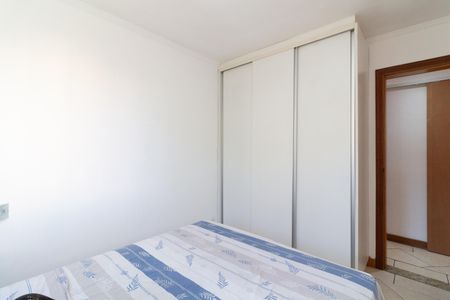 Apartamento à venda com 81m², 3 quartos e 1 vaga Apartamento à venda com 81m², 3 quartos e 1 vagaQuarto 2