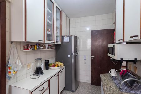 Apartamento à venda com 96m², 3 quartos e 2 vagas Apartamento à venda com 96m², 3 quartos e 2 vagasCozinha
