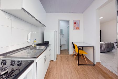 Cozinha de kitnet/studio para alugar com 1 quarto, 50m² em Ipiranga, São Paulo