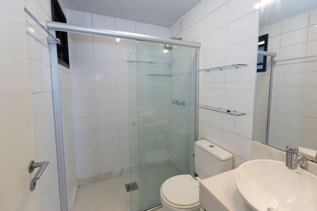 Apartamento à venda com 87m², 3 quartos e 2 vagas Apartamento à venda com 87m², 3 quartos e 2 vagasBanheiro 1