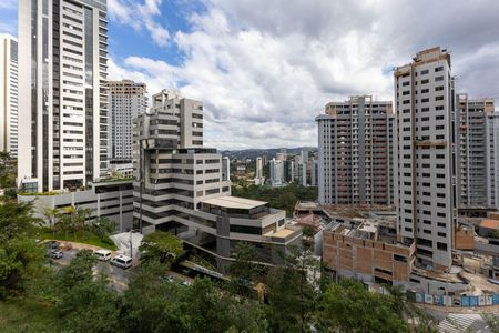 Apartamento à venda com 87m², 3 quartos e 2 vagas Apartamento à venda com 87m², 3 quartos e 2 vagasVista da Suíte 1