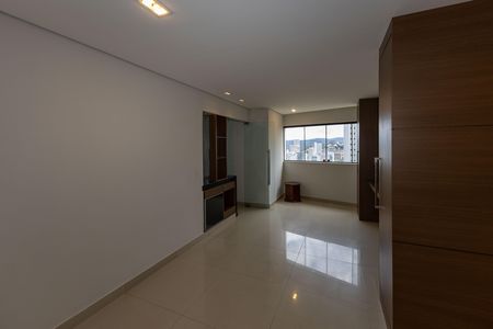 Apartamento à venda com 87m², 3 quartos e 2 vagas Apartamento à venda com 87m², 3 quartos e 2 vagasSala 1
