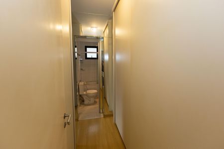 Apartamento à venda com 87m², 3 quartos e 2 vagas Apartamento à venda com 87m², 3 quartos e 2 vagasCorredor dos Quartos