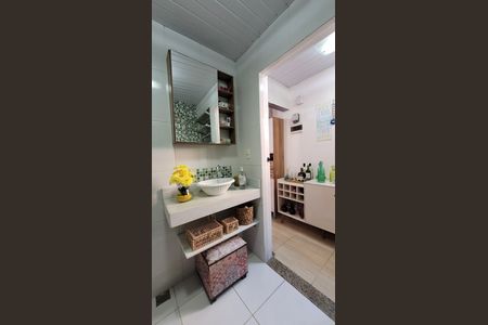 Casa à venda com 120m², 3 quartos e 4 vagasBanheiro