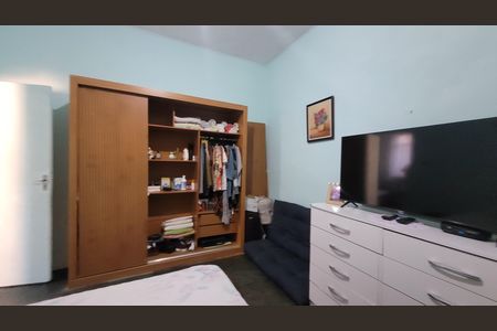 Casa à venda com 120m², 3 quartos e 4 vagasQuarto 3
