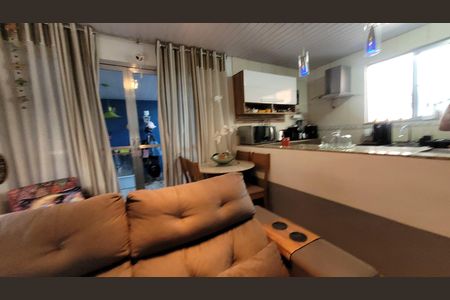 Casa à venda com 120m², 3 quartos e 4 vagasSala 1