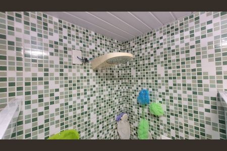 Casa à venda com 120m², 3 quartos e 4 vagasBanheiro