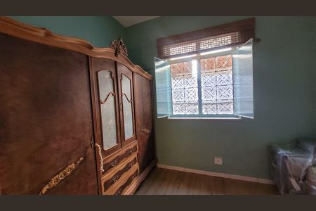 Casa à venda com 120m², 3 quartos e 4 vagasQuarto 2