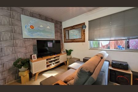 Casa à venda com 120m², 3 quartos e 4 vagasSala1