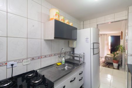 Apartamento para alugar com 46m², 2 quartos e sem vaga Apartamento para alugar com 46m², 2 quartos e sem vagaCozinha e Área de Serviço