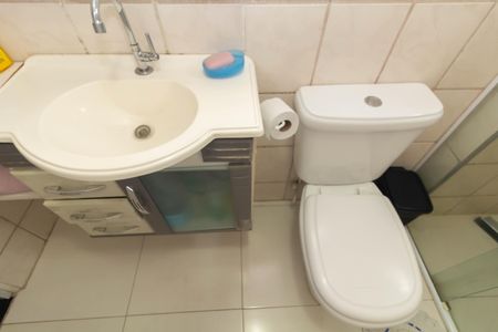 Apartamento para alugar com 46m², 2 quartos e sem vaga Apartamento para alugar com 46m², 2 quartos e sem vagaBanheiro