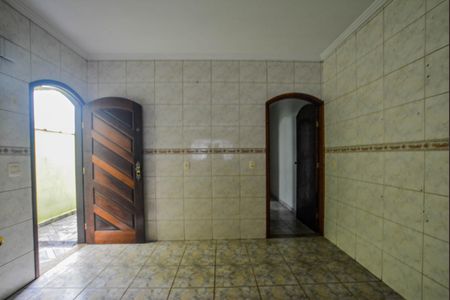 Casa à venda com 200m², 2 quartos e 2 vagas Casa à venda com 200m², 2 quartos e 2 vagasCozinha
