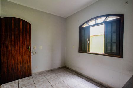 Quarto 1 de casa à venda com 2 quartos, 200m² em Vila Pires, Santo André