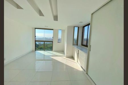 Apartamento à venda com 200m², 3 quartos e 2 vagas Apartamento à venda com 200m², 3 quartos e 2 vagasFoto 11