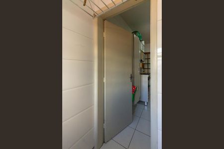 Apartamento à venda com 57m², 2 quartos e sem vaga Apartamento à venda com 57m², 2 quartos e sem vagaÁrea de Serviço