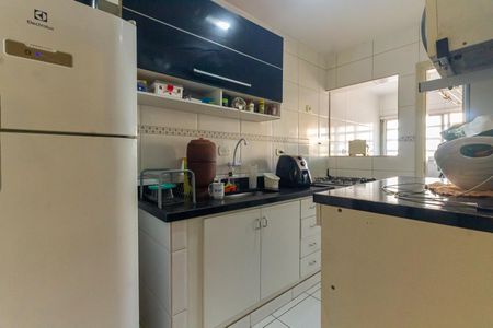 Apartamento à venda com 57m², 2 quartos e sem vaga Apartamento à venda com 57m², 2 quartos e sem vagaCozinha