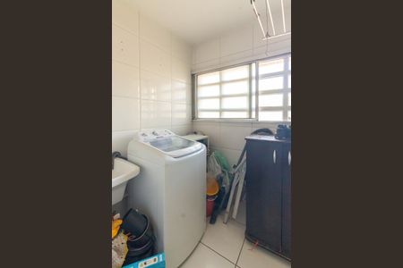 Apartamento à venda com 57m², 2 quartos e sem vaga Apartamento à venda com 57m², 2 quartos e sem vagaÁrea de Serviço