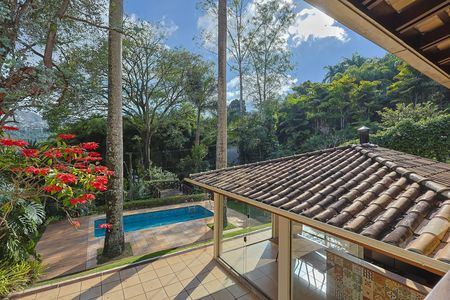Casa de Condomínio à venda com 3 quartos, 450m² em Vila D’el Rey, Nova Lima