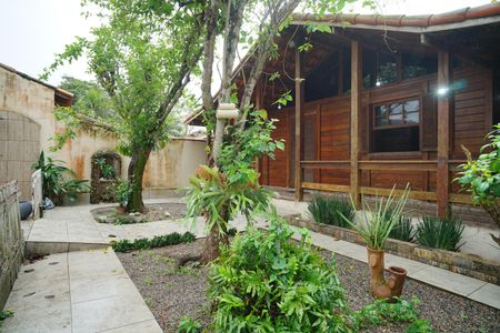 Casa para alugar com 100m², 3 quartos e 2 vagas Casa para alugar com 100m², 3 quartos e 2 vagasJardim