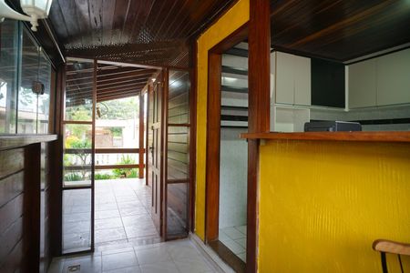 Casa para alugar com 100m², 3 quartos e 2 vagas Casa para alugar com 100m², 3 quartos e 2 vagasCopa