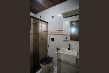 Casa para alugar com 100m², 3 quartos e 2 vagas Casa para alugar com 100m², 3 quartos e 2 vagasBanheiro do Quarto 1