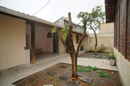 Casa para alugar com 100m², 3 quartos e 2 vagas Casa para alugar com 100m², 3 quartos e 2 vagasÁrea externa