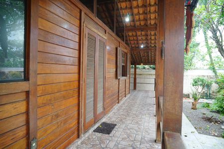 Casa para alugar com 100m², 3 quartos e 2 vagas Casa para alugar com 100m², 3 quartos e 2 vagasVaranda