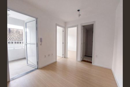 Sala de apartamento para alugar com 2 quartos, 28m² em Santo Amaro, São Paulo