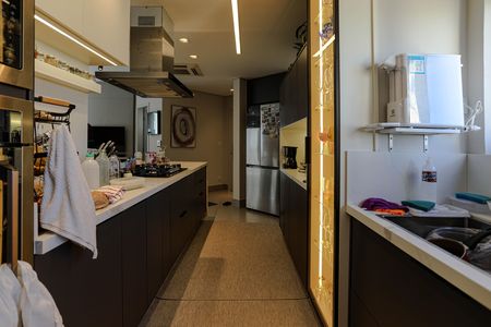 Apartamento para alugar com 151m², 2 quartos e 3 vagas Apartamento para alugar com 151m², 2 quartos e 3 vagasCozinha