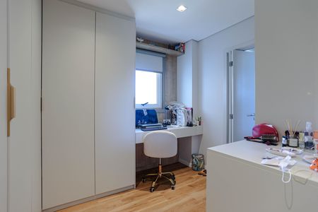 Apartamento para alugar com 151m², 2 quartos e 3 vagas Apartamento para alugar com 151m², 2 quartos e 3 vagasCloset - Quarto 1 - Suíte