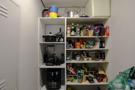 Apartamento para alugar com 151m², 2 quartos e 3 vagas Apartamento para alugar com 151m², 2 quartos e 3 vagasDIspensa