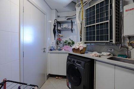 Apartamento para alugar com 151m², 2 quartos e 3 vagas Apartamento para alugar com 151m², 2 quartos e 3 vagasÁrea de Serviço