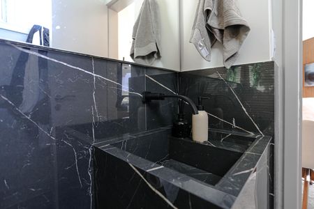 Apartamento para alugar com 151m², 2 quartos e 3 vagas Apartamento para alugar com 151m², 2 quartos e 3 vagasLavabo